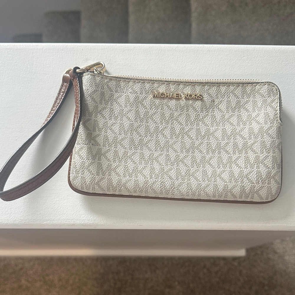 Michael Kors Cream Wristlet Clutch